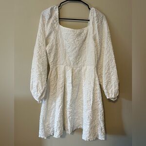 White Ruffled Dress 🤍